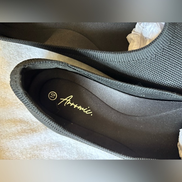 NWT in box Arromic Black Knit Stretchy Flats with Rounded Wide Toe Box Size 10 - Picture 2 of 6